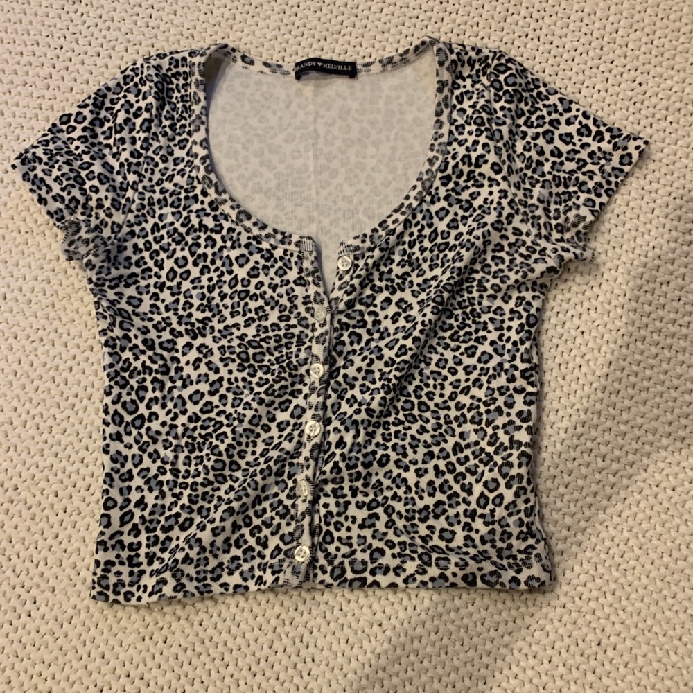 Brandy Melville Zelly Top